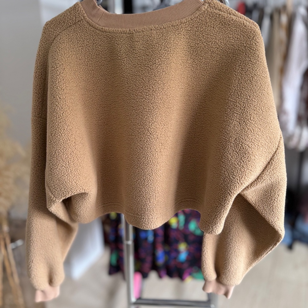 Aritzia | Sunday Best | Lupa Sherpa Sweater | Size S - Picture 6 of 7